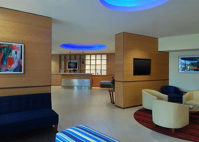 Hotel Four Points By Sheraton Downtown