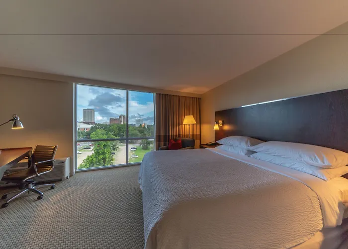 Four Points By Sheraton Downtown Hotel Tallahassee