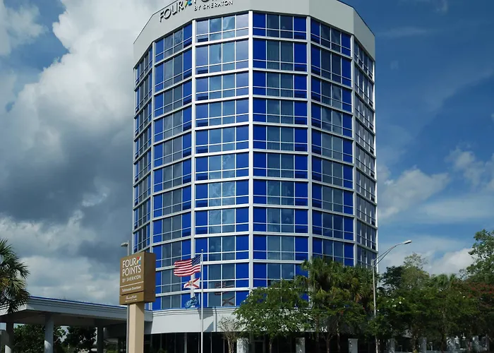 Hotel Four Points By Sheraton Downtown 4*