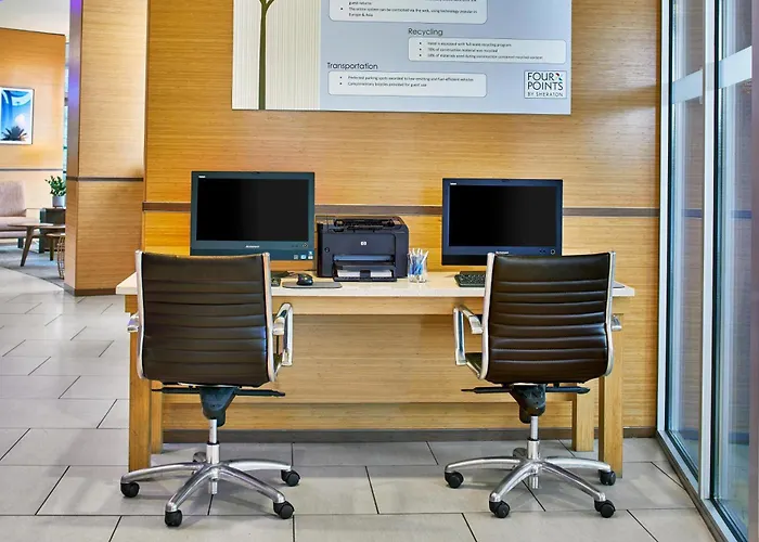 Four Points By Sheraton Downtown Hotel 4*