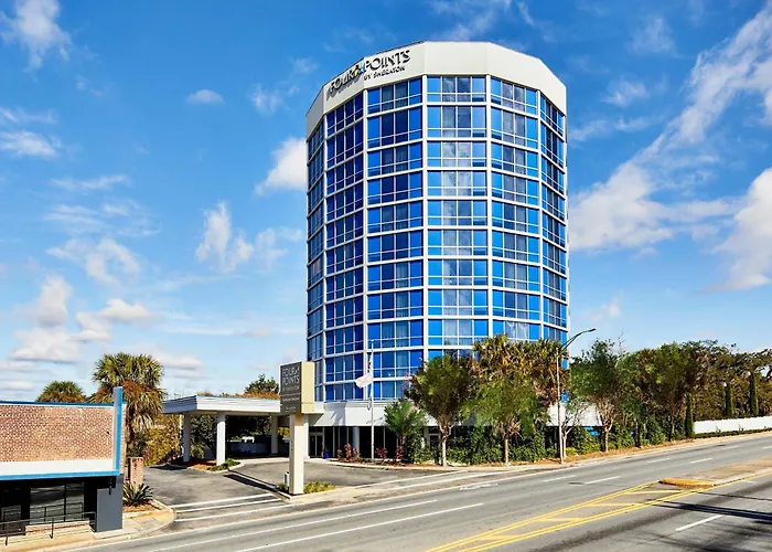 Four Points By Sheraton Downtown Hotel 4*